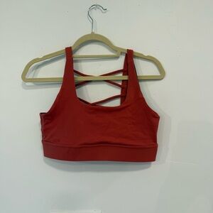 Crisscross Back Sports Bra in Red